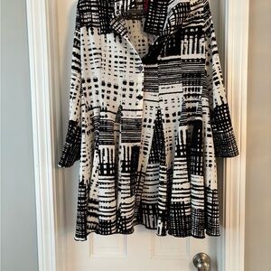Chic Black and White Patterned Coat